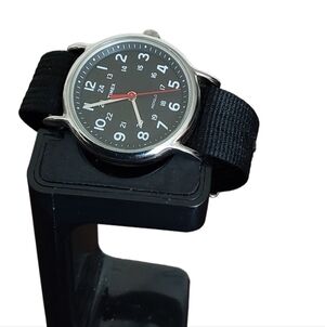 Timex Weekender 38 mm Men's Wristwatch in black with a silver case